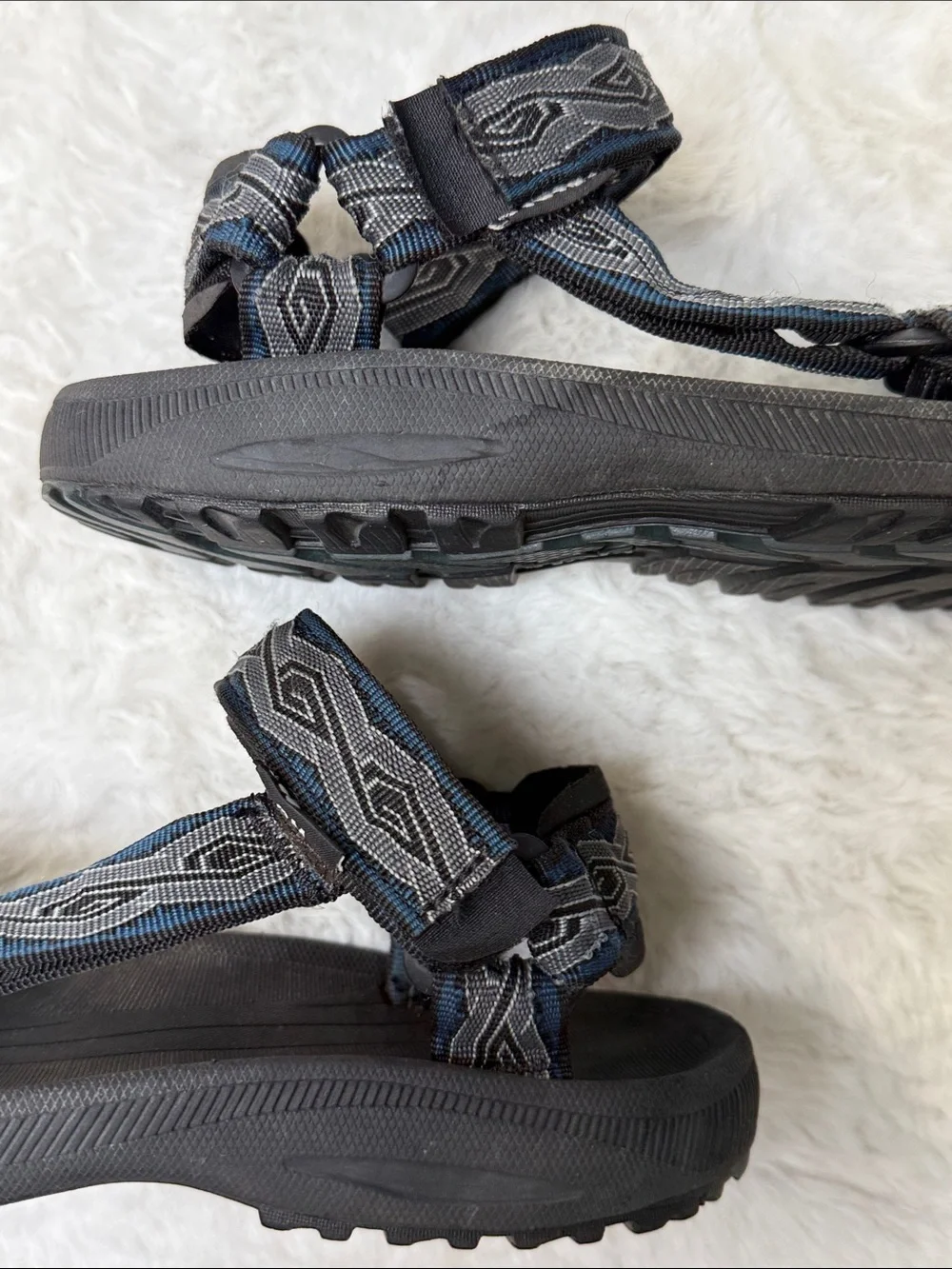 Teva Torin 6584 Men’s 9 Sport Hiking Water Sandals Black Gray Adjustable Trail